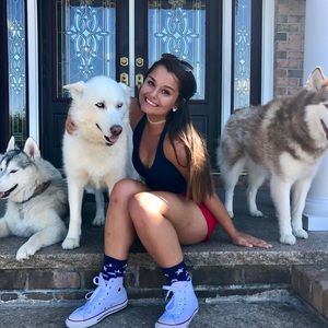 Meet your Posher, Danielle